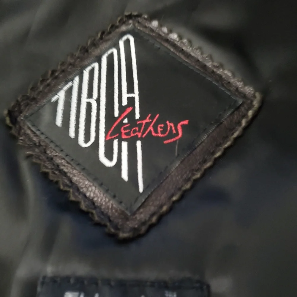 Genuine Leather Coat w/Genuine Fox Collar size small - Picture 3 of 10